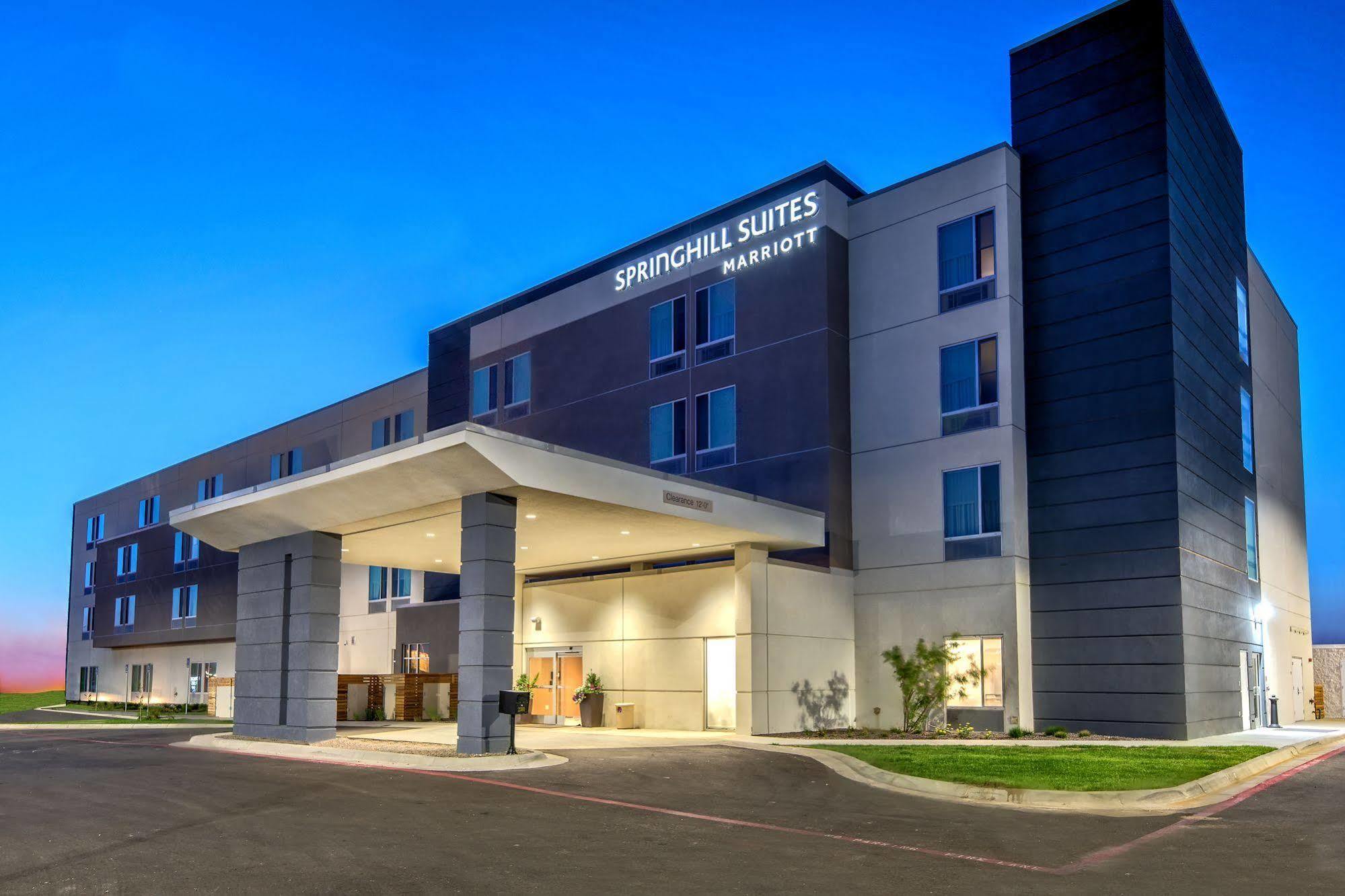 Springhill Suites By Marriott Amarillo Exterior foto